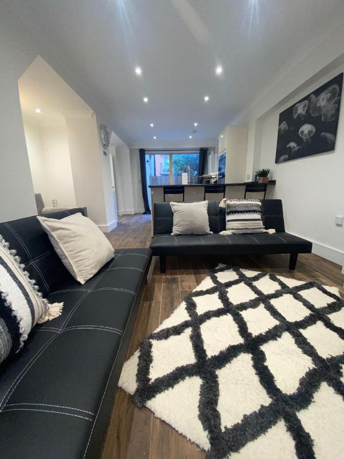 Central London, Jaccuzzi,Newbuild, 2 Bedrooms Two Baths Exterior foto